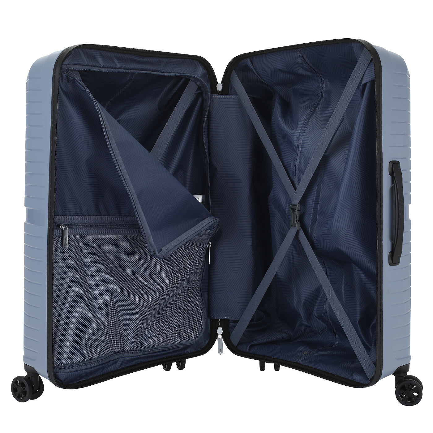 Чемодан средний M из полипропилена с кодовым замком American Tourister Airconic