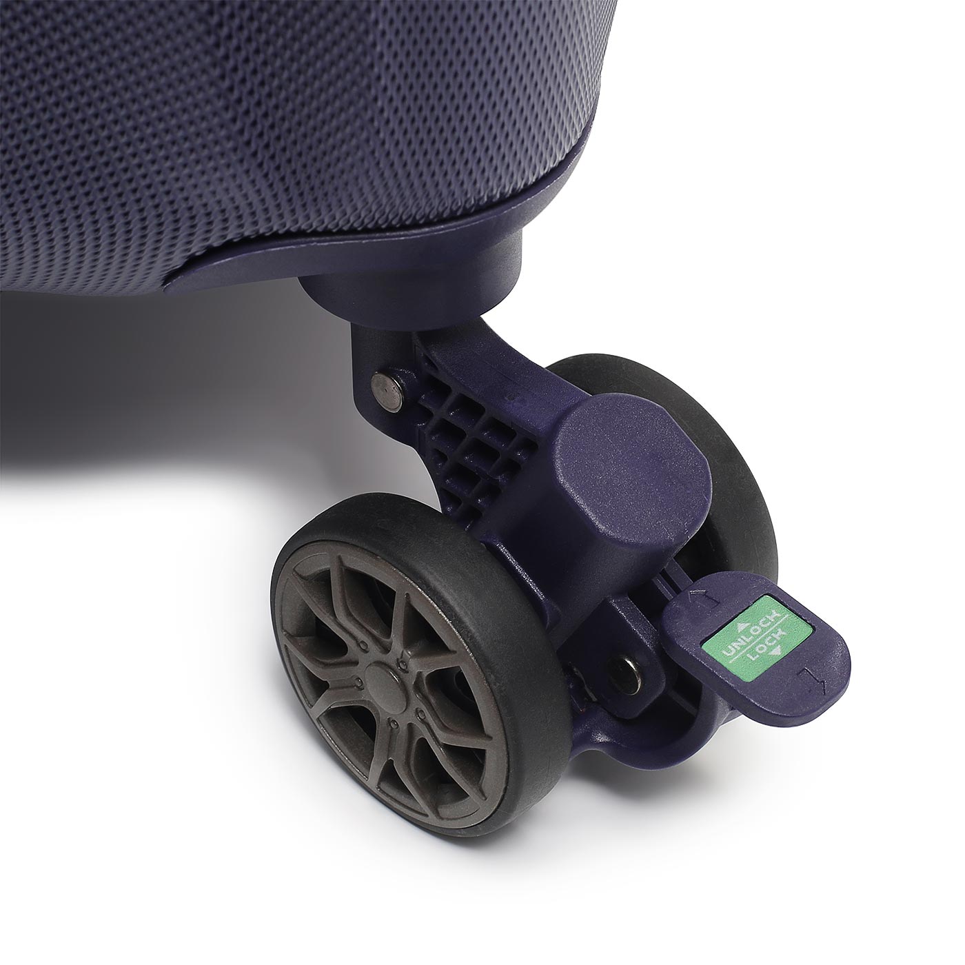 Чемодан средний M из поликарбоната Eberhart Lotus 2.0