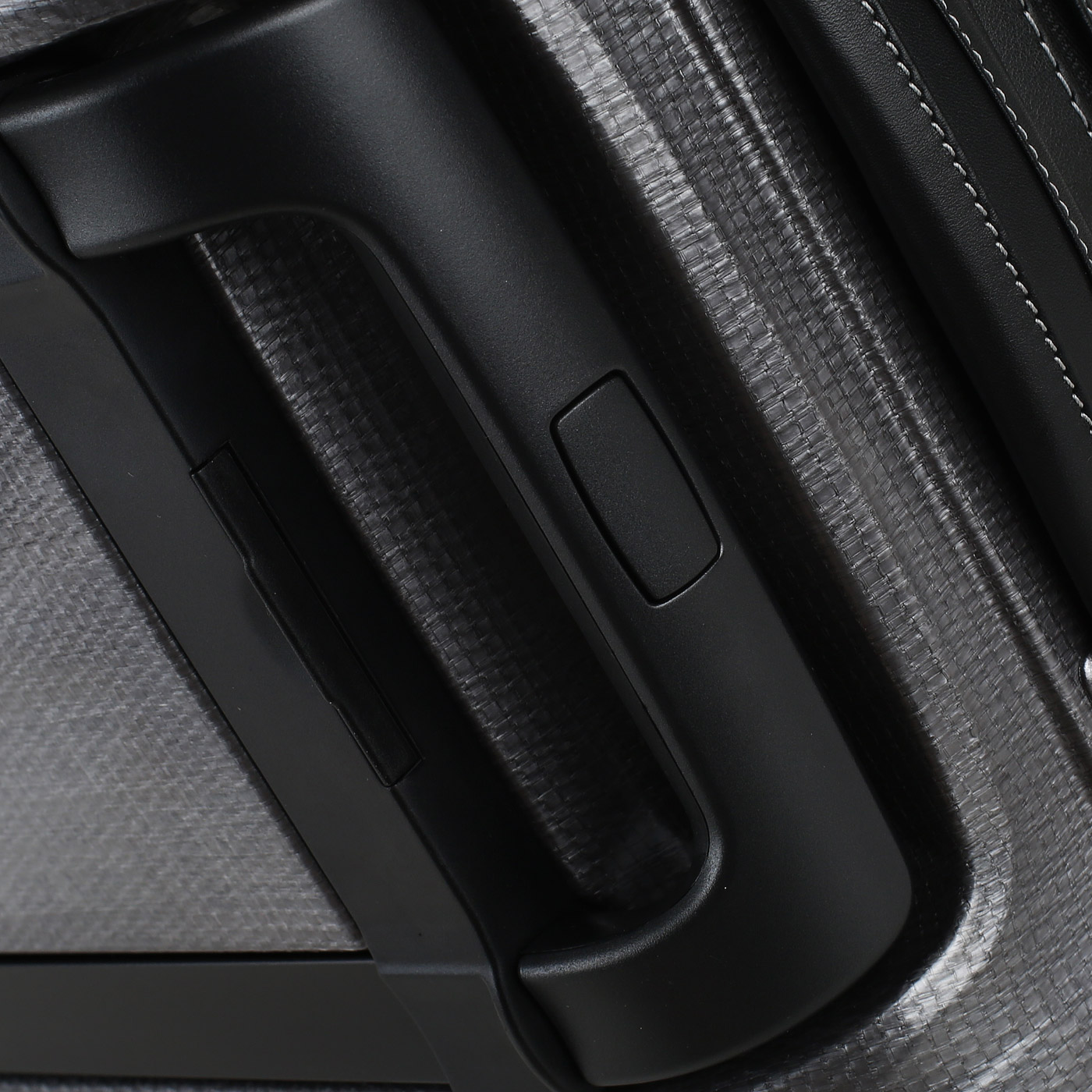 Чемодан средний M из материала Curv с кодовым замком Samsonite Lite-Cube Dlx