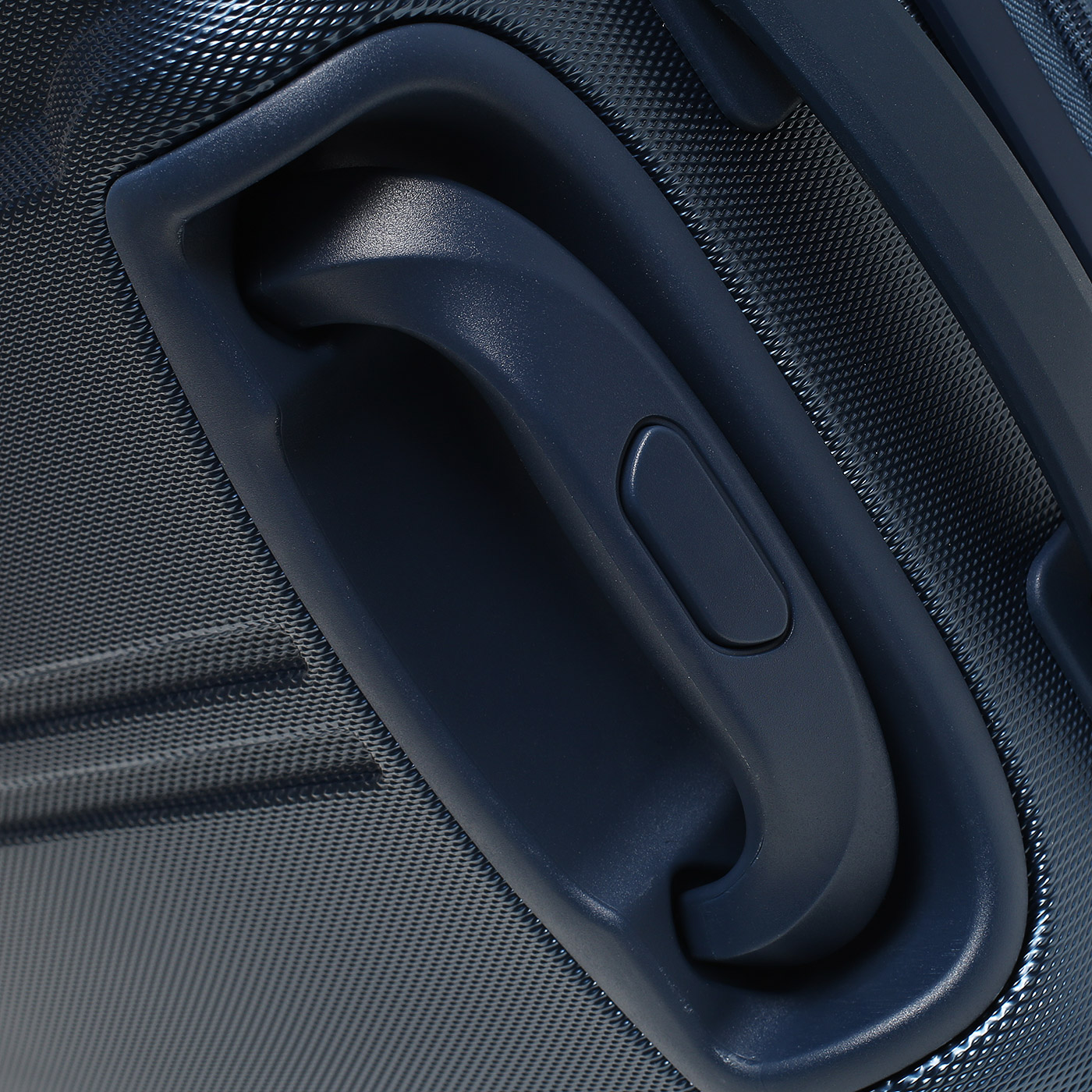 Чемодан средний M из поликарбоната Eberhart Lotus 2.0