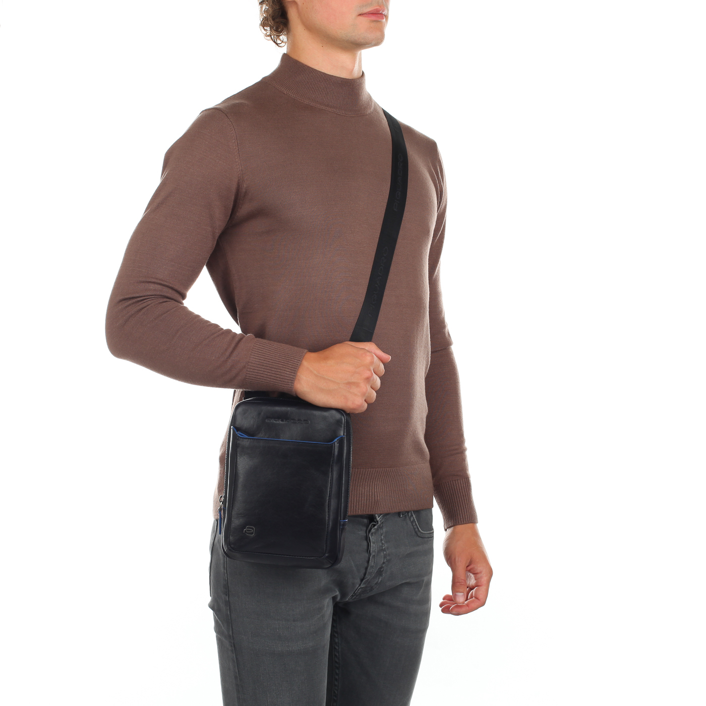 Сумка-планшет из гладкой кожи Piquadro B2S