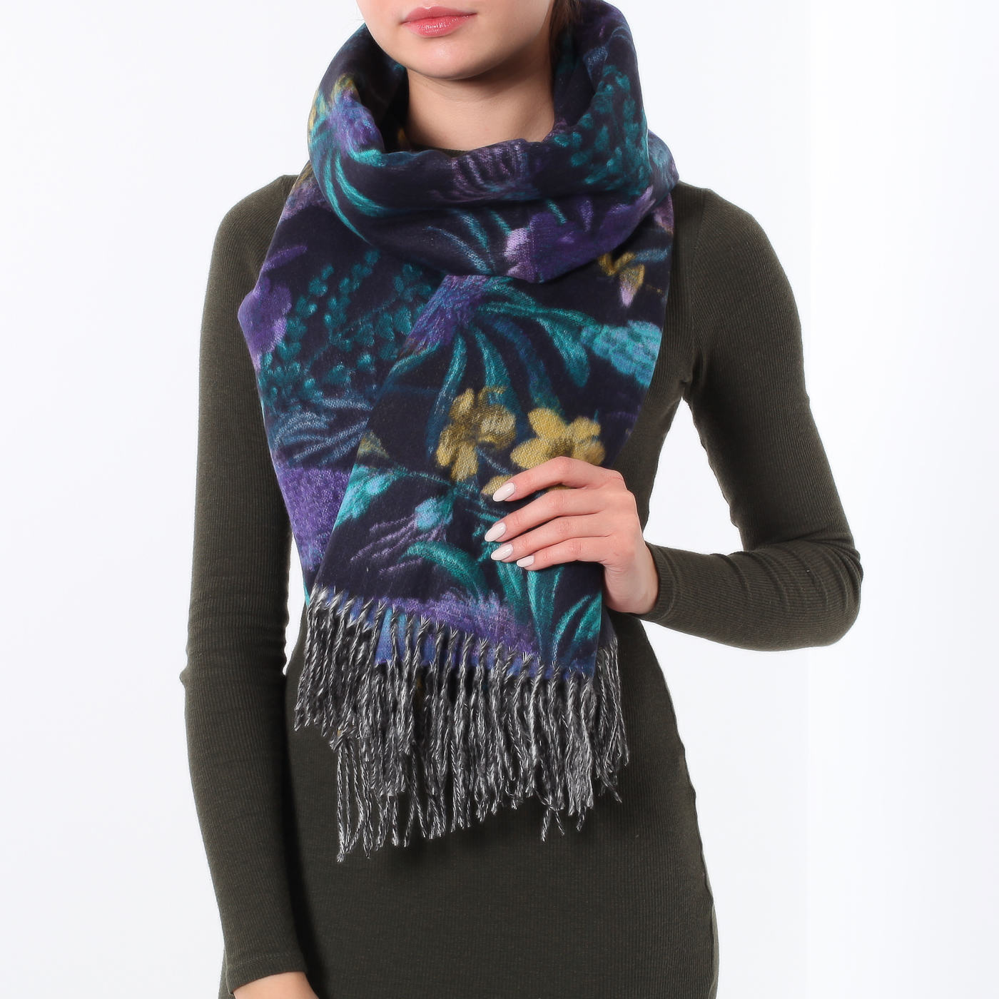 Шарф с цветами Fraas 